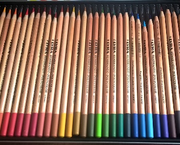 цветные карандаши ЛИРА